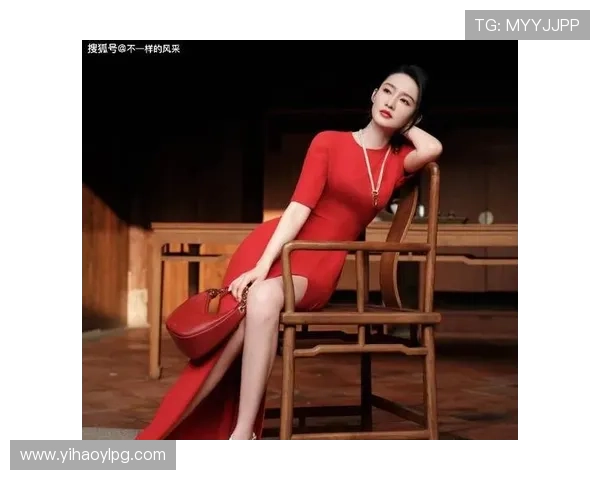 壹号娱乐1号图片带你领略娱乐圈最炫酷的明星造型与时尚风采